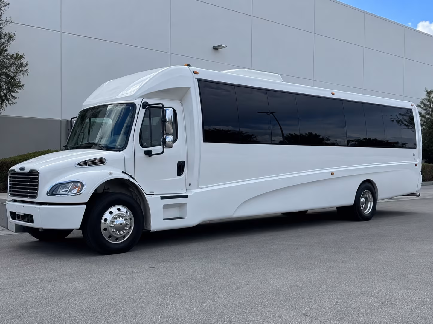 Rent a Bus to Kansas Speedway