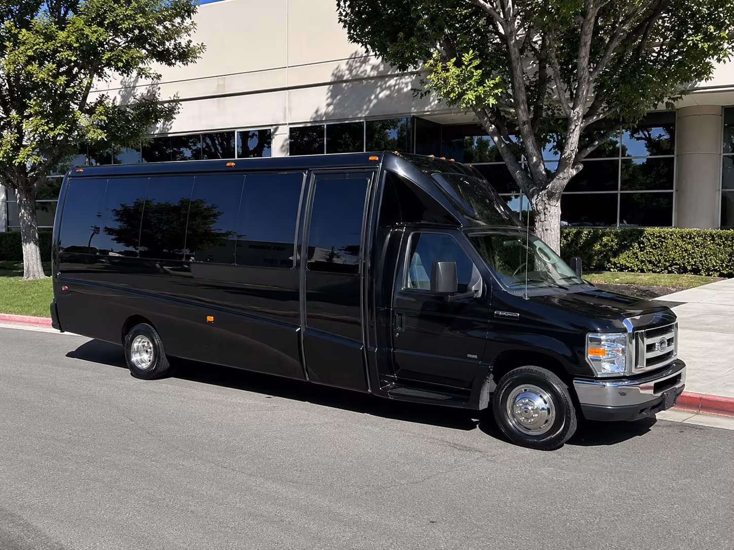 Kansas City Prom & Homecoming Transportation party bus exterior