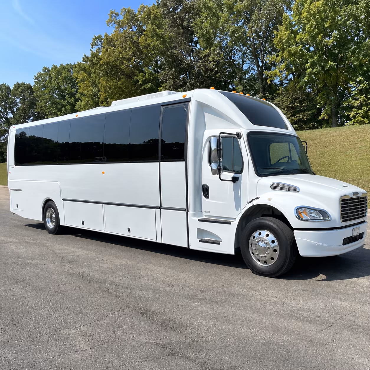 Shawnee Birthday, Sweet 16, & Quinceañera Party Bus Rentals