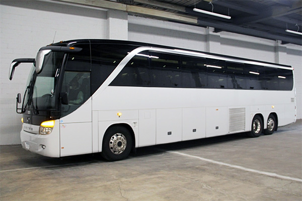 Overland Park 50 passenger Charter Bus