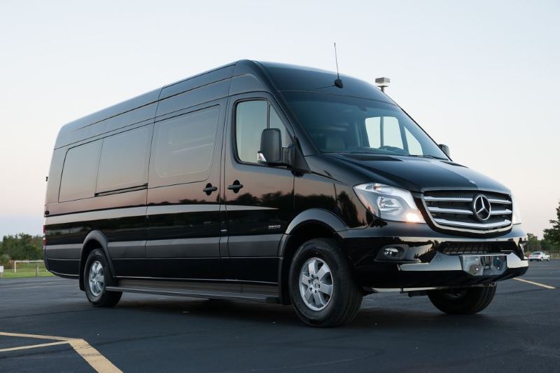 Manhattan 14 Passenger Sprinter Bus