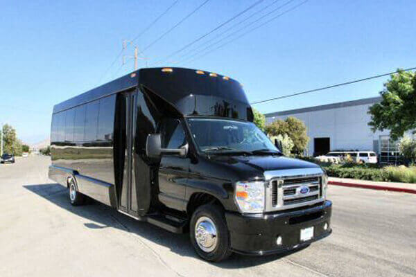 Manhattan 15 Passenger Party Bus