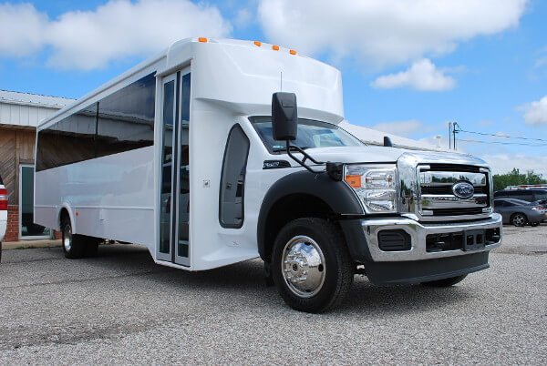 Manhattan 18 Passenger Limo Bus